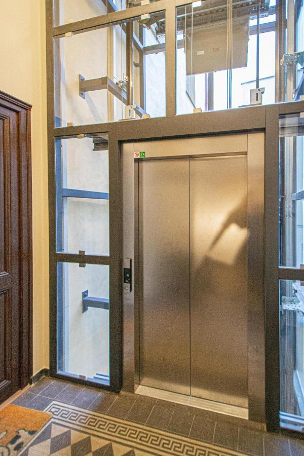 Apartament The Grand Royal 3Bdr Heart Of Old Town Praga Zewnętrze zdjęcie
