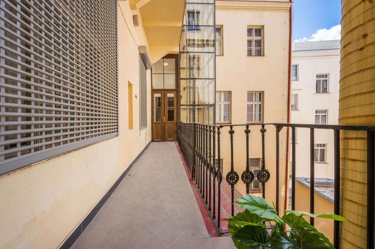 Apartament The Grand Royal 3Bdr Heart Of Old Town Praga Zewnętrze zdjęcie