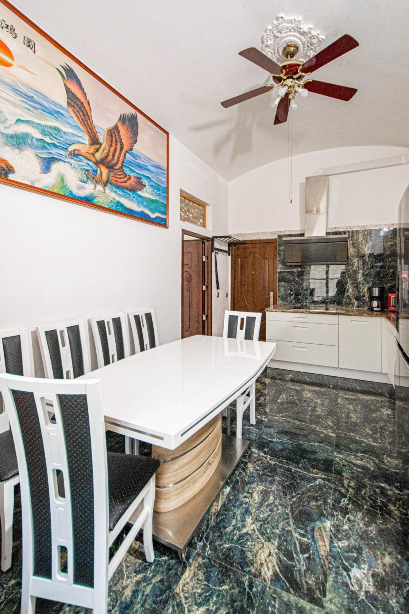 Apartament The Grand Royal 3Bdr Heart Of Old Town Praga Zewnętrze zdjęcie