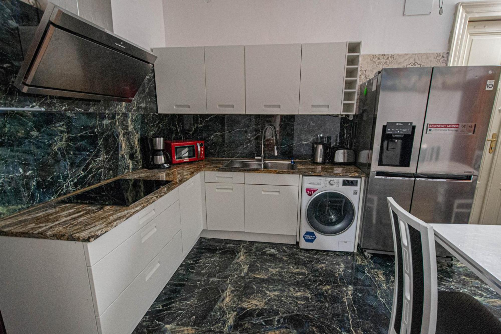 Apartament The Grand Royal 3Bdr Heart Of Old Town Praga Zewnętrze zdjęcie
