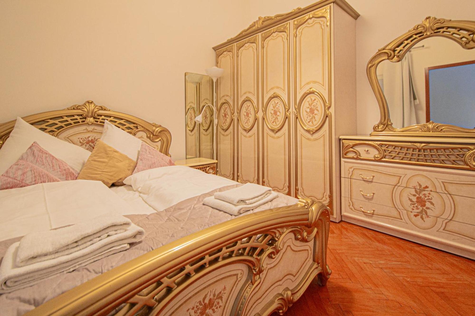 Apartament The Grand Royal 3Bdr Heart Of Old Town Praga Zewnętrze zdjęcie