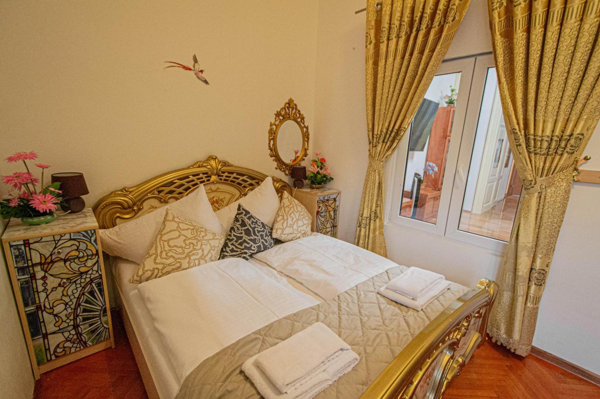 Apartament The Grand Royal 3Bdr Heart Of Old Town Praga Zewnętrze zdjęcie